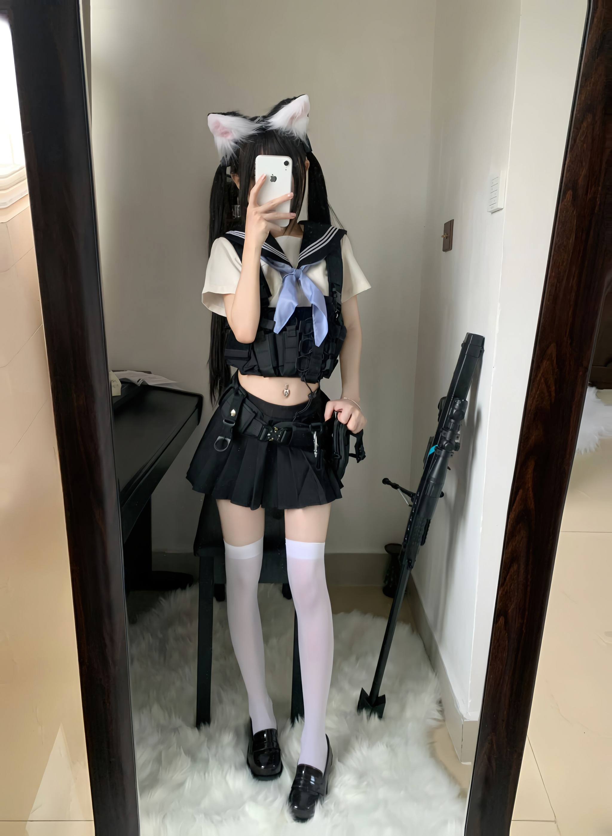 图片[1]-rua阮阮 – NO.017 战术自搭 [18P]-XikXak